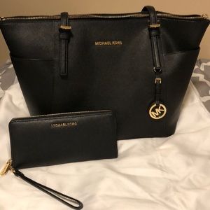 Michael Kors Jet Set Tote & Wallet